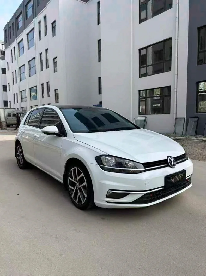 大众高尔夫 正面外观二