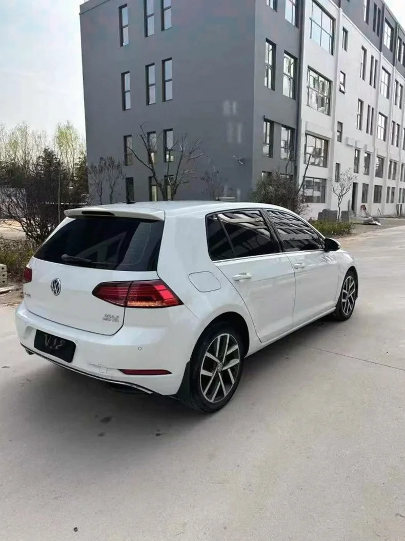 大众高尔夫 内饰前排