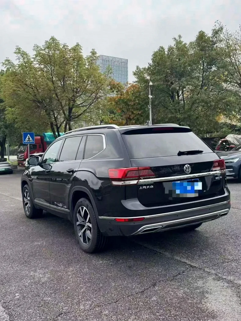 大众途观 驾驶室