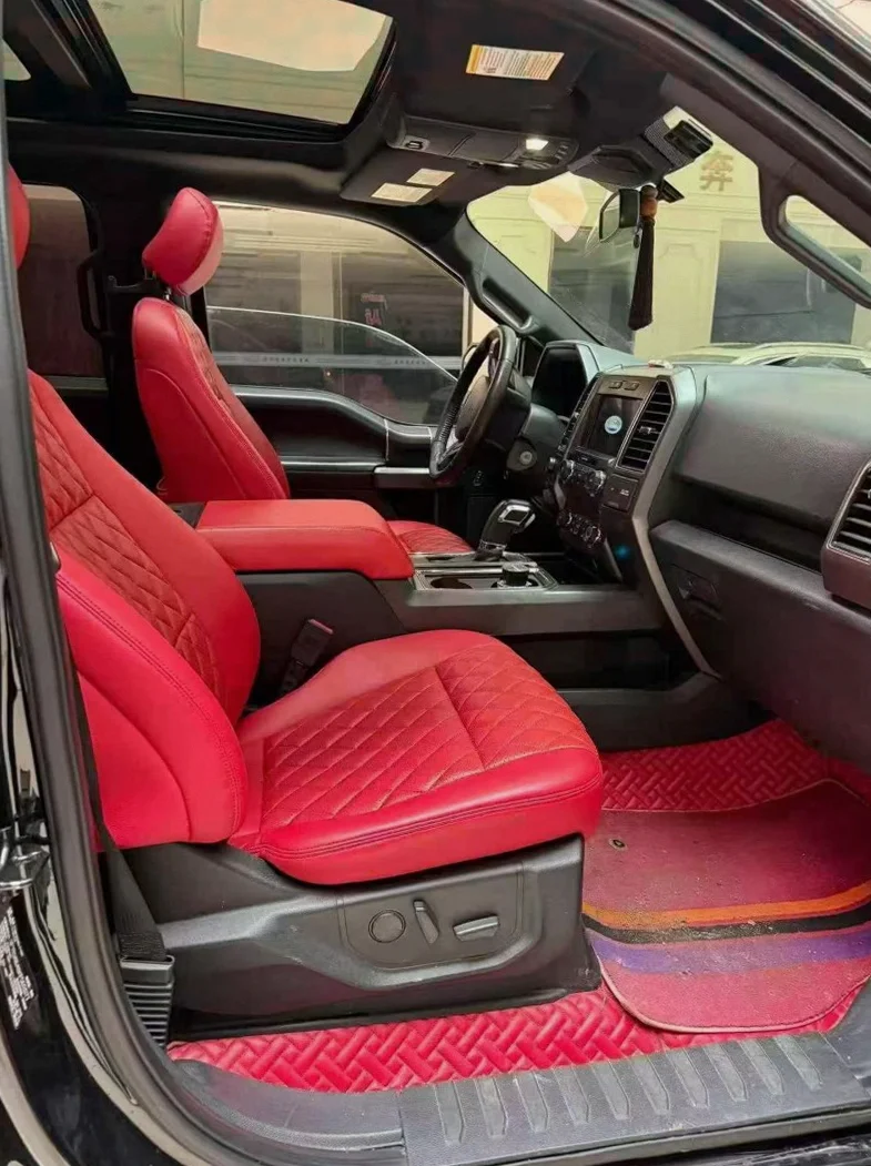 福特猛禽 后面外观一