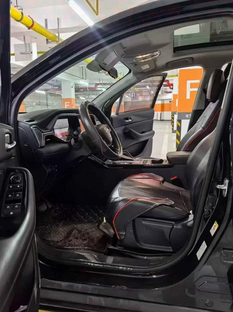 传祺GS4 后面外观一