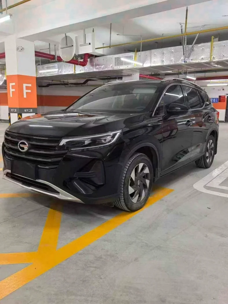 传祺GS4 正面外观三