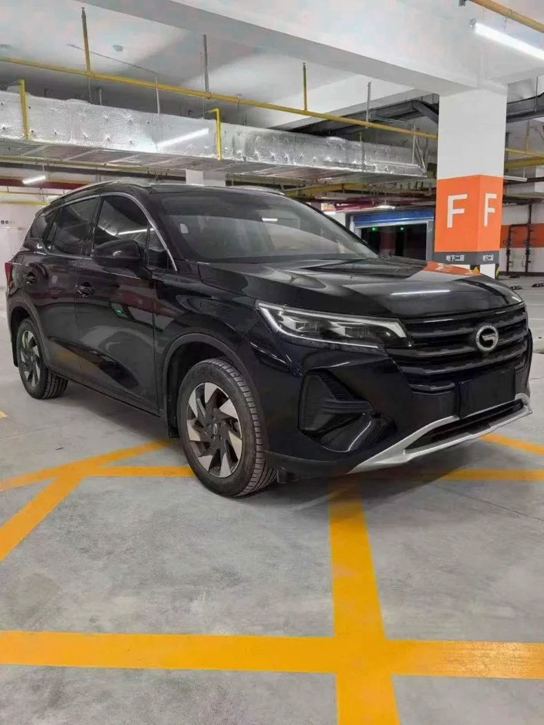 传祺GS4 正面外观二