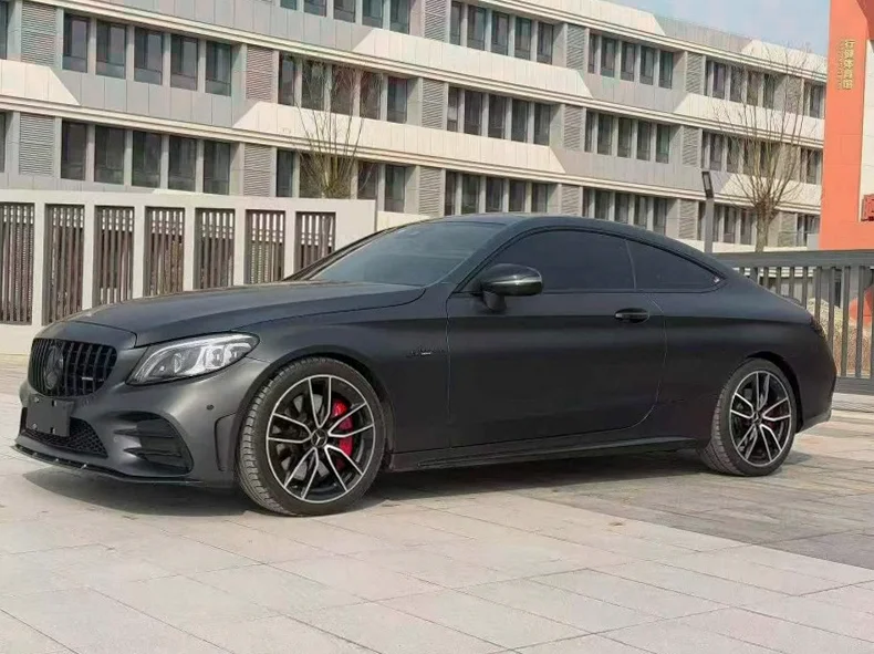 奔驰AMG 正面外观二