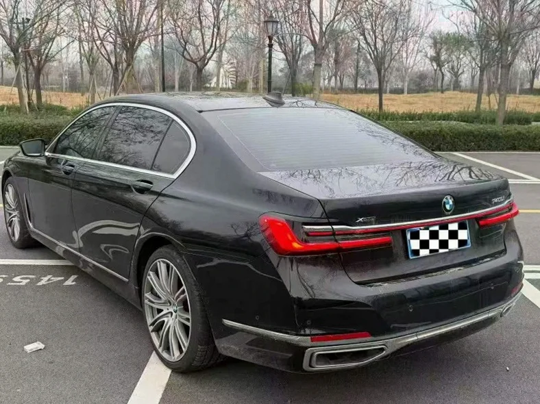 宝马7系 内饰后排