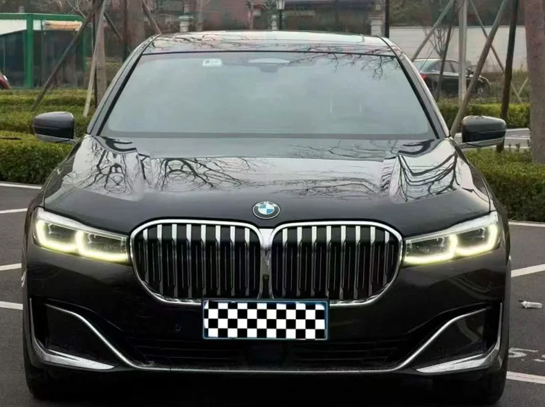 21年宝马740行政定制版