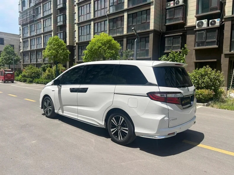 本田奥德赛 内饰后排