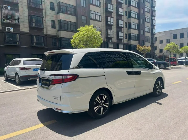 本田奥德赛 内饰前排