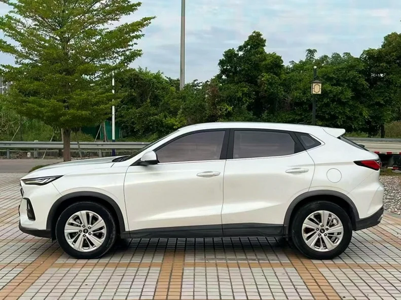 长安汽车欧尚 正面外观三