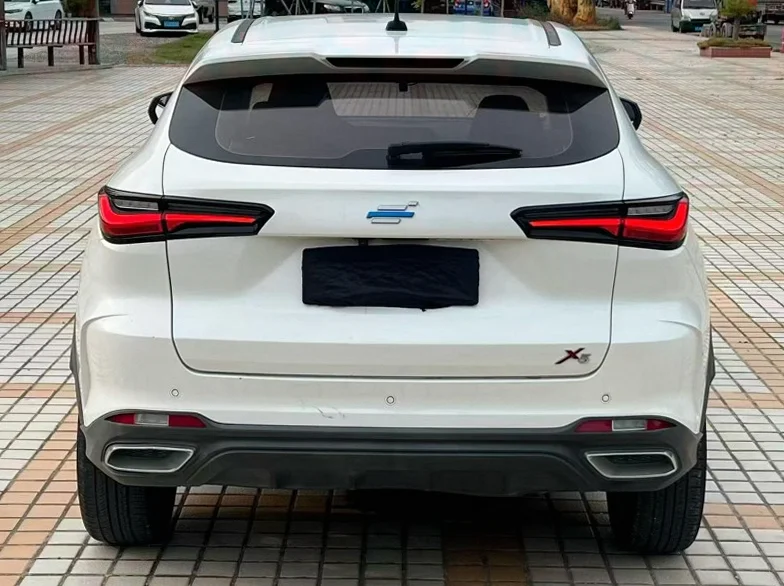 长安汽车欧尚 驾驶室