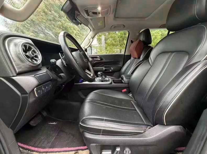 长城汽车坦克 后面外观三