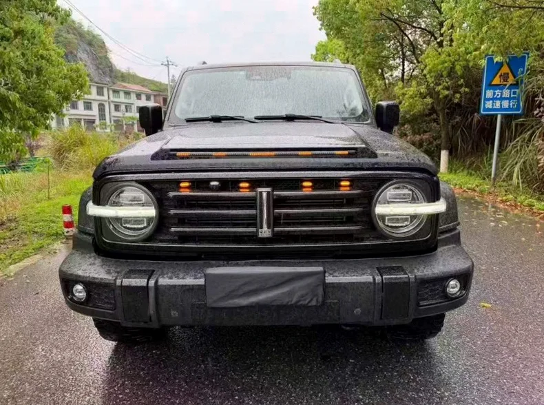 21年坦克300征服者