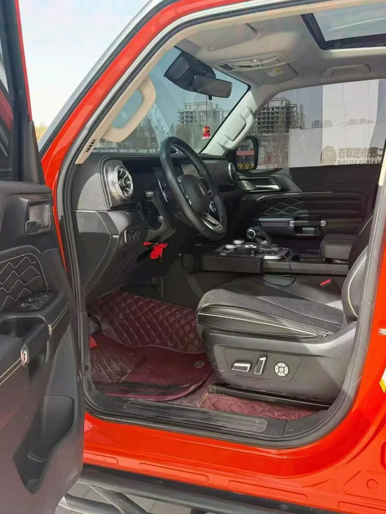 长城汽车坦克 后面外观三