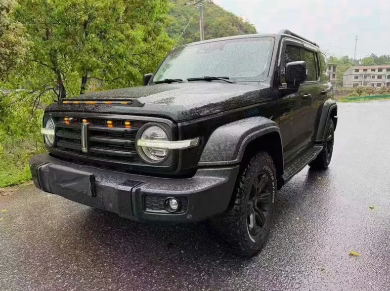 长城汽车坦克 正面外观二