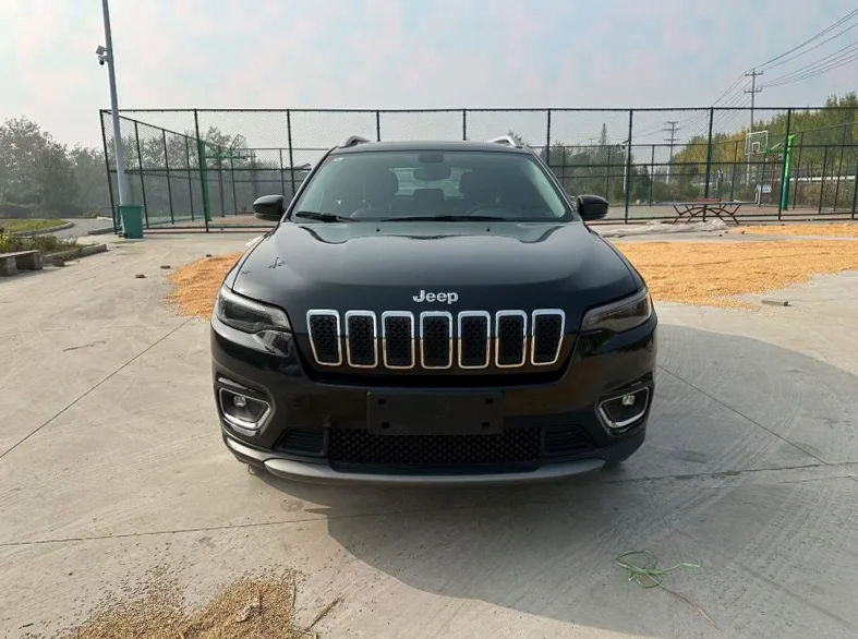 21年Jeep自由光2.0T四驱高配