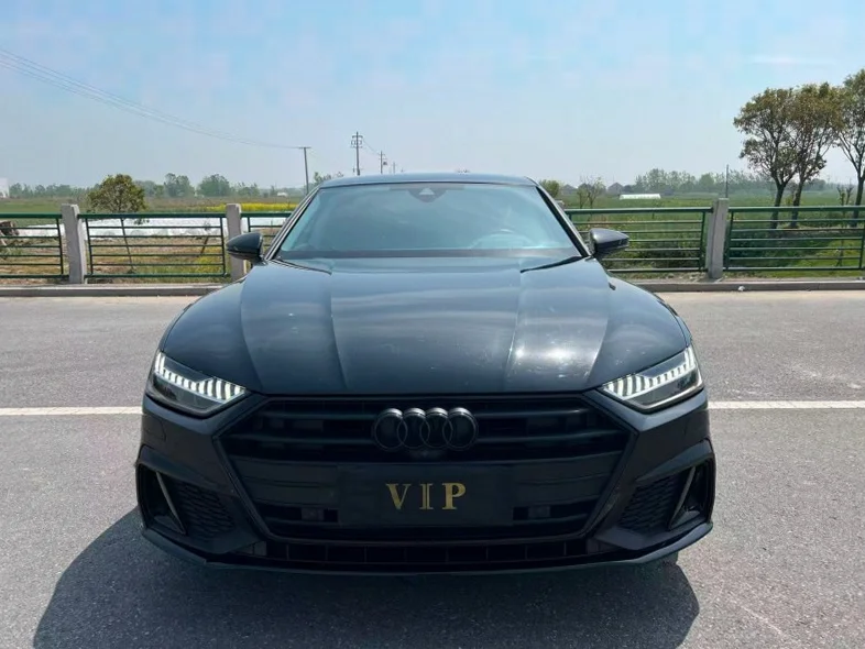 22年奥迪A7 45TFSI顶配