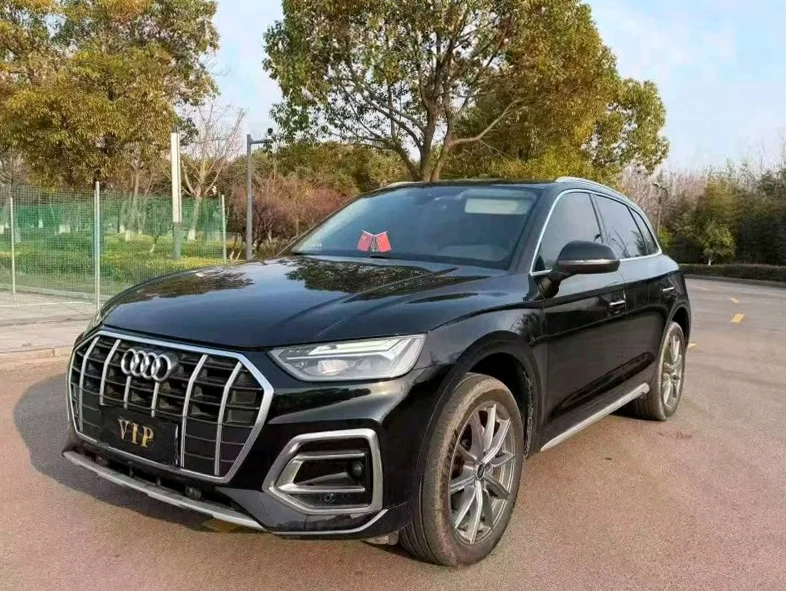 奥迪Q5 正面外观二