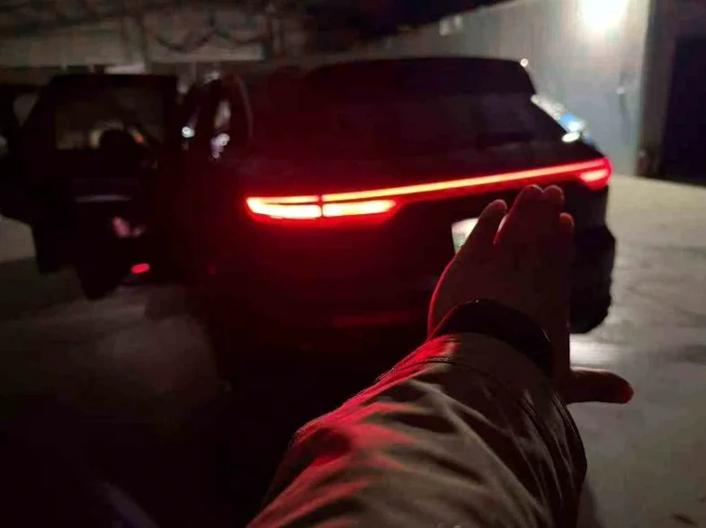 保时捷卡宴 正面外观三