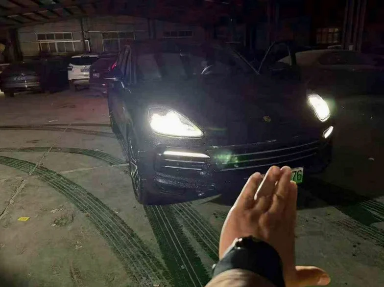 22年保时捷卡宴新能源