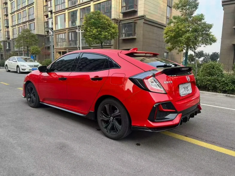 本田思域 内饰后排