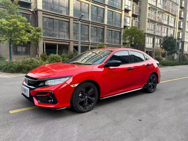 本田思域 正面外观二