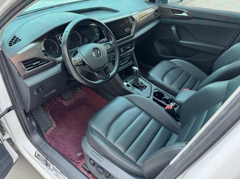 大众途岳 后面外观三