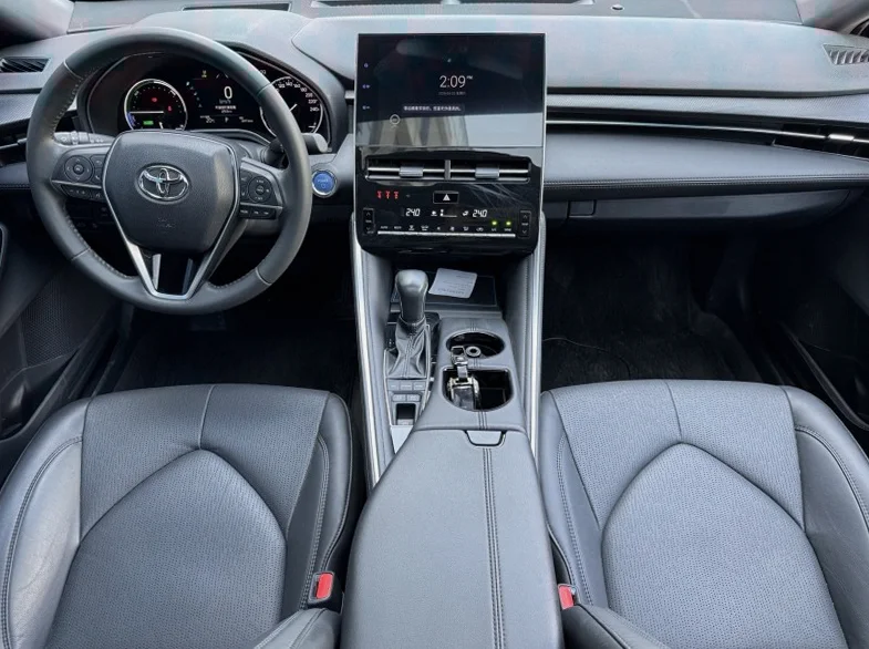 丰田亚洲龙 内饰后排