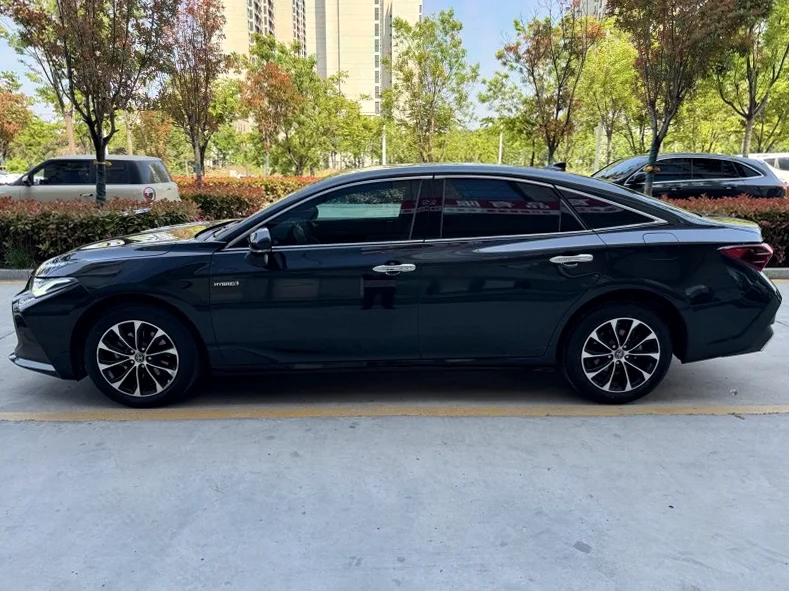 丰田亚洲龙 后面外观二