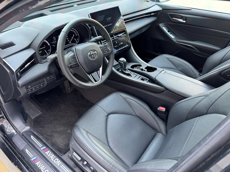 丰田亚洲龙 后面外观三