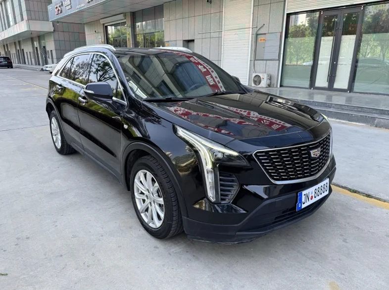 凯迪拉克XT4 正面外观二