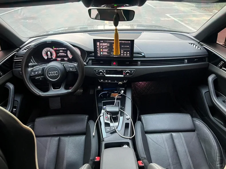 奥迪A4L 后面外观二