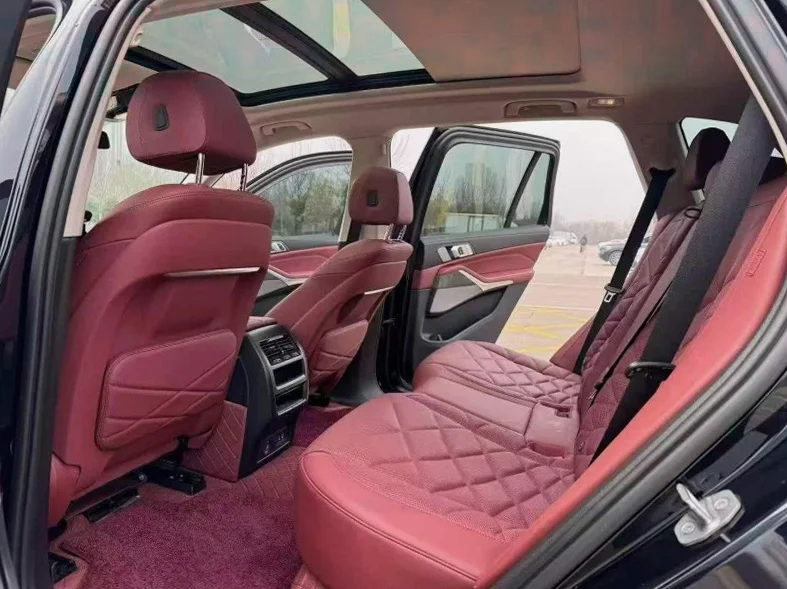 宝马X5 后面外观二