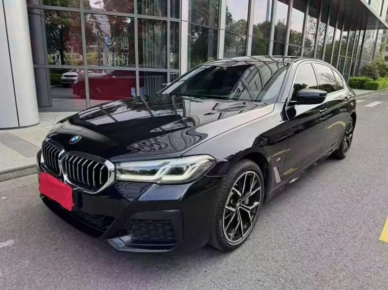 宝马5系 正面外观二