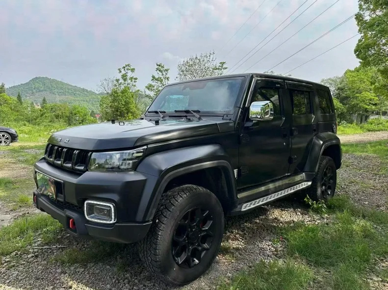 北京BJ40 正面外观二