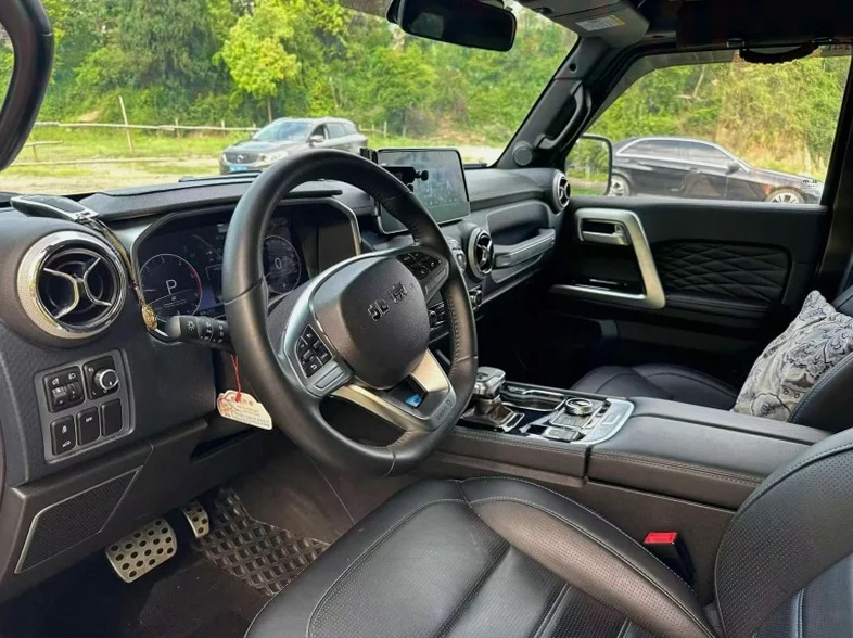 北京BJ40 正面外观三