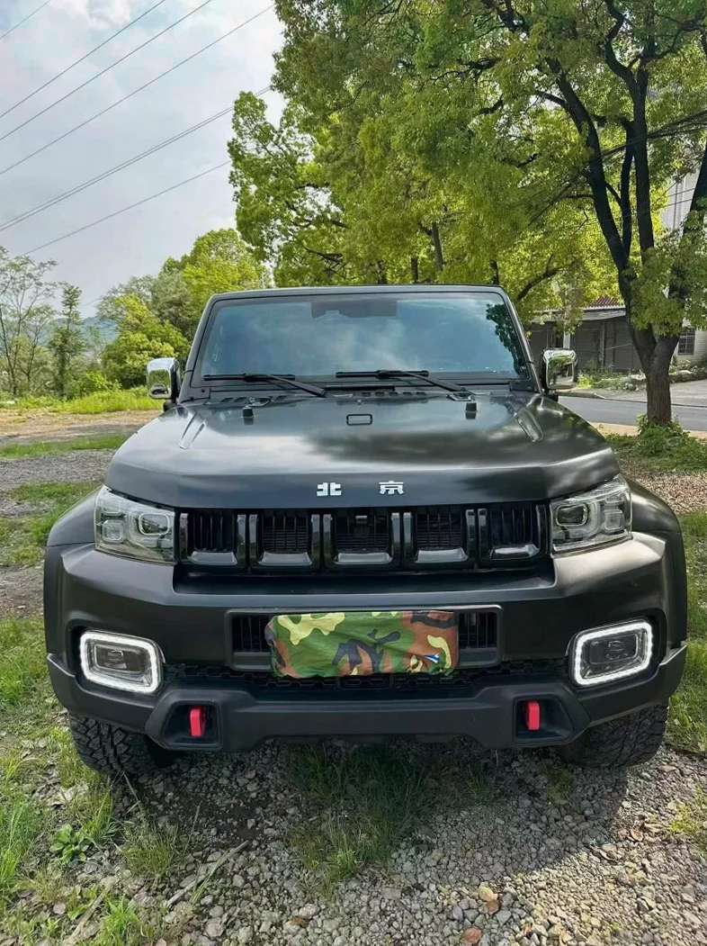 23年北京BJ40 2.0D四驱刀锋英雄版