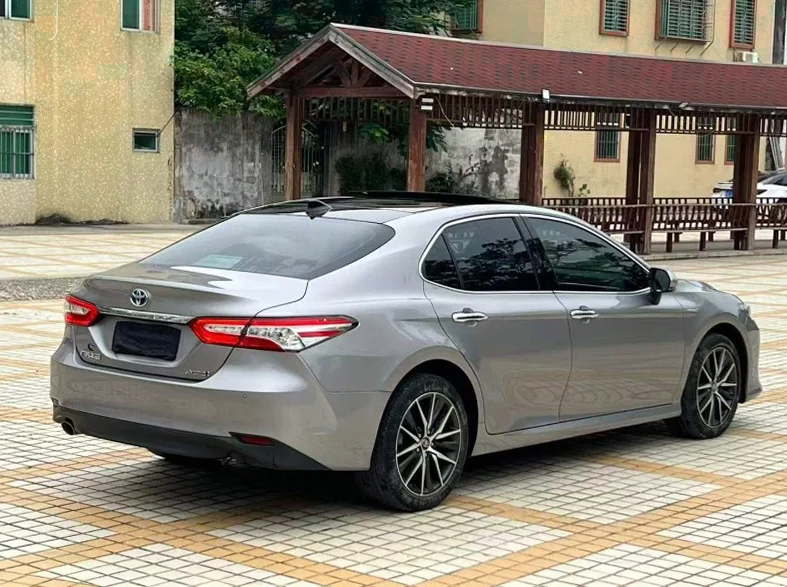 丰田凯美瑞 内饰后排