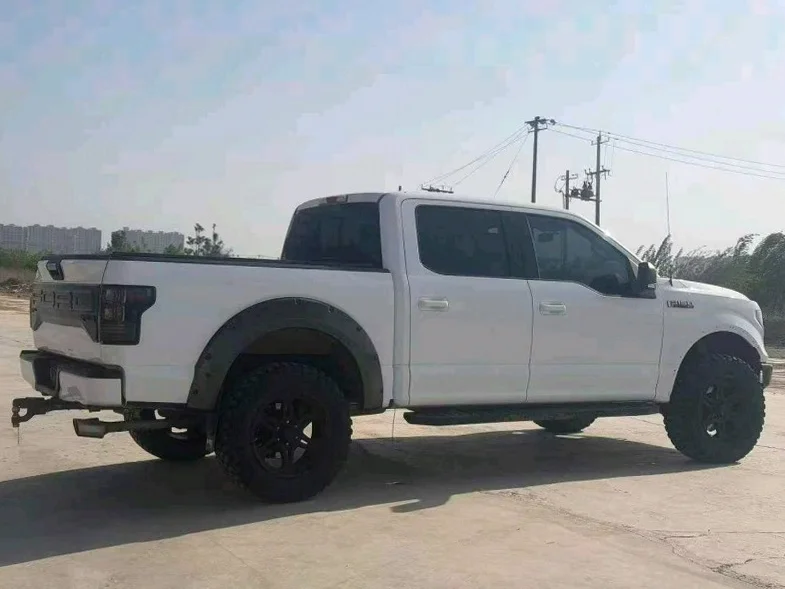 福特猛禽 内饰后排