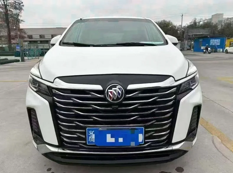 23年别克GL8陆上公务舱智慧尊贵型