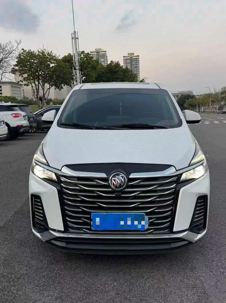 23年别克GL8旗舰版