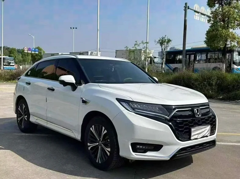 本田URV 正面外观三