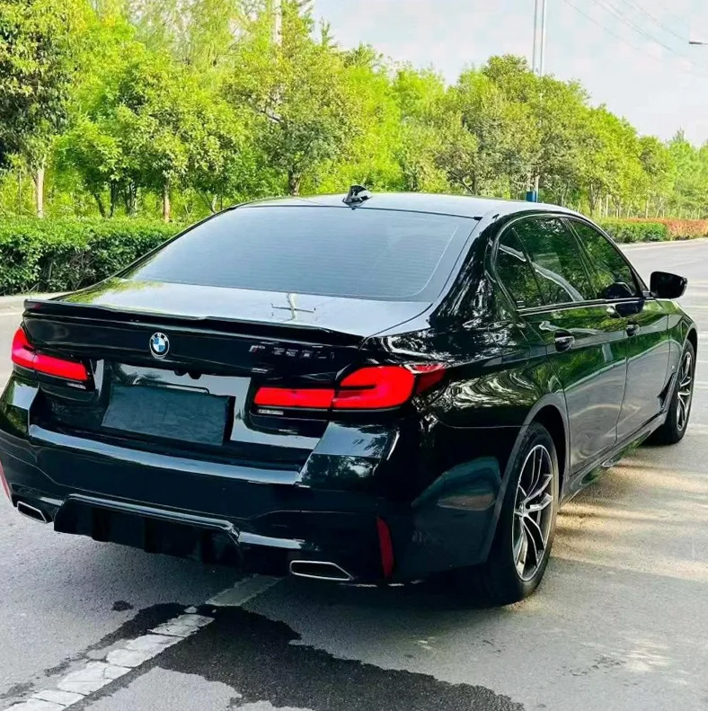 宝马5系 内饰后排