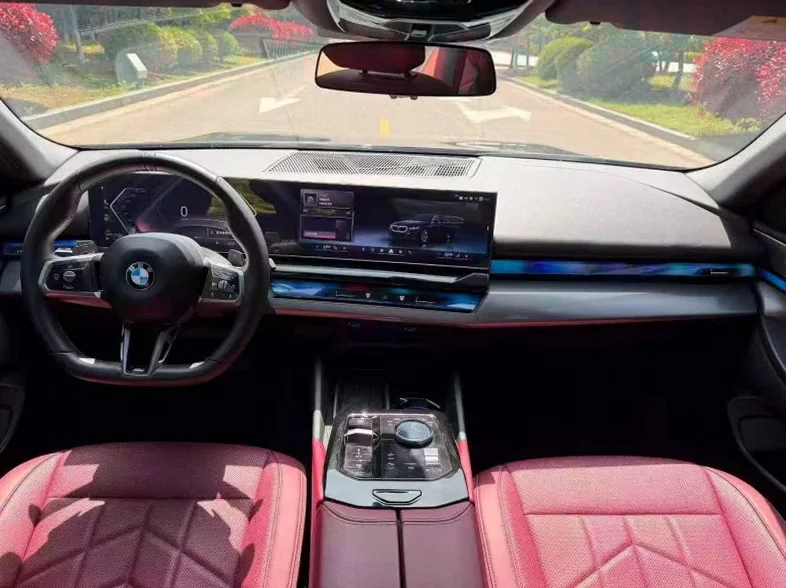 宝马5系 后面外观三