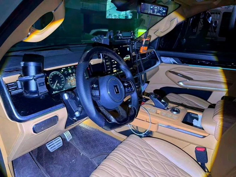 长城汽车坦克 后面外观一