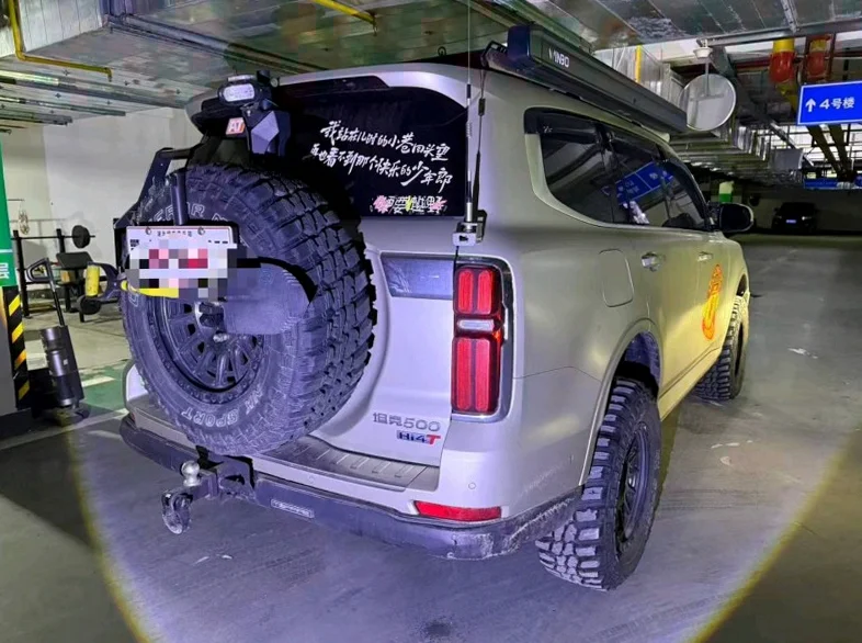 长城汽车坦克 驾驶室