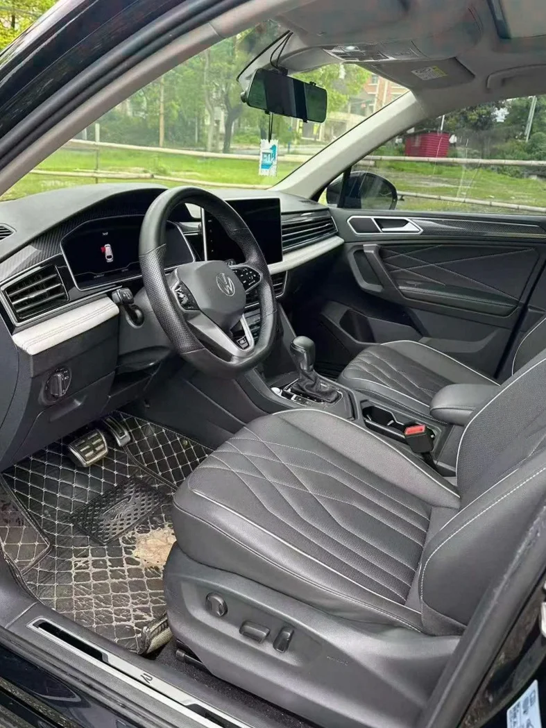 大众途观 后面外观一