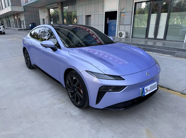 东风奕派 正面外观二