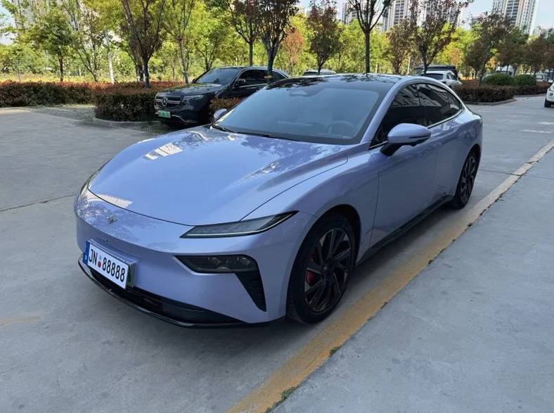 东风奕派 正面外观三