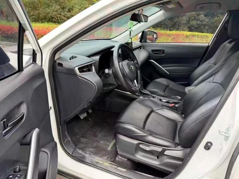 丰田锋兰达 后面外观二