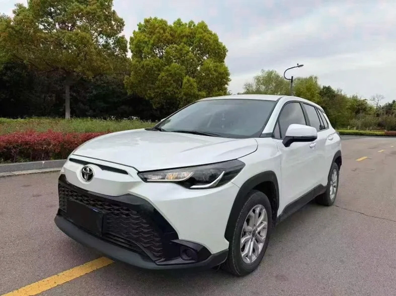 丰田锋兰达 正面外观二